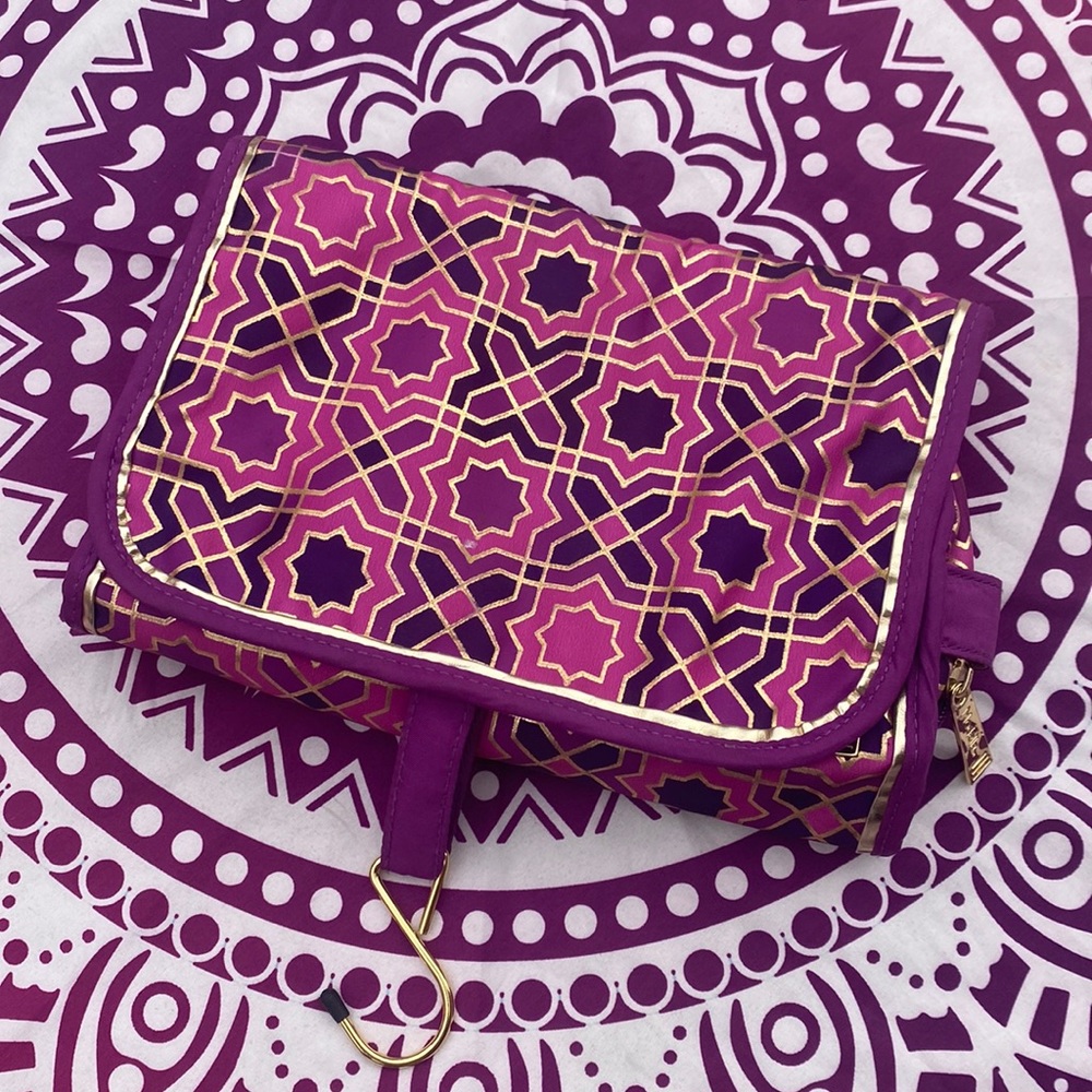 Modella Hanging Cosmetic Travel Bag